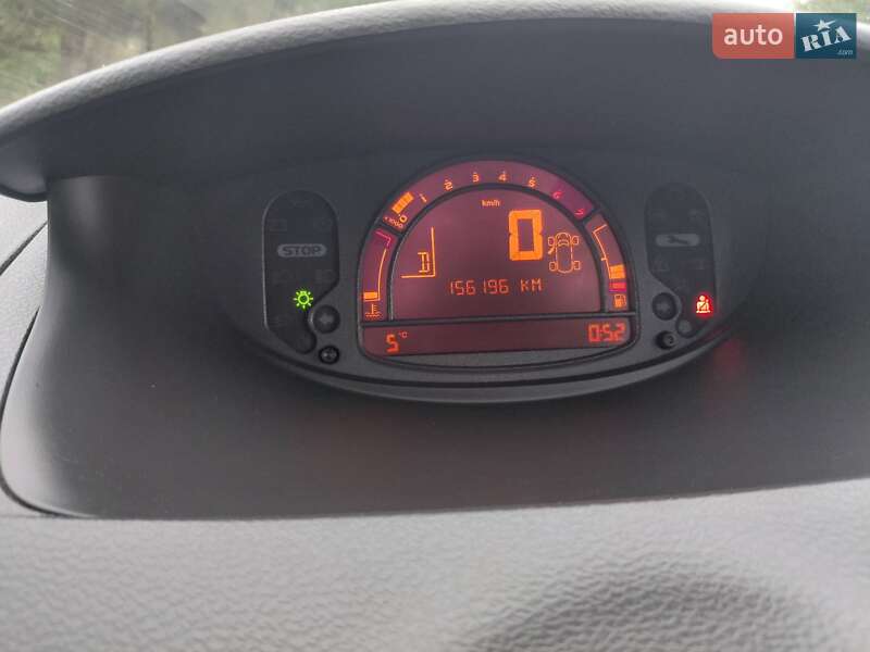 Хэтчбек Renault Modus 2009 в Надворной