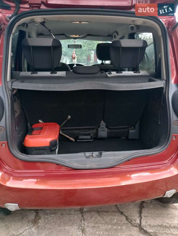 Хэтчбек Renault Modus 2006 в Кривом Роге