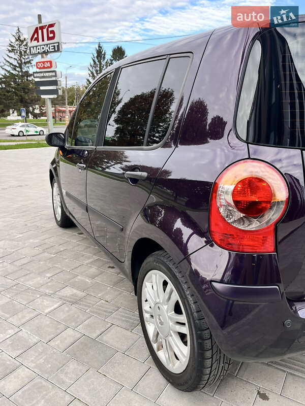 Хэтчбек Renault Modus 2006 в Луцке