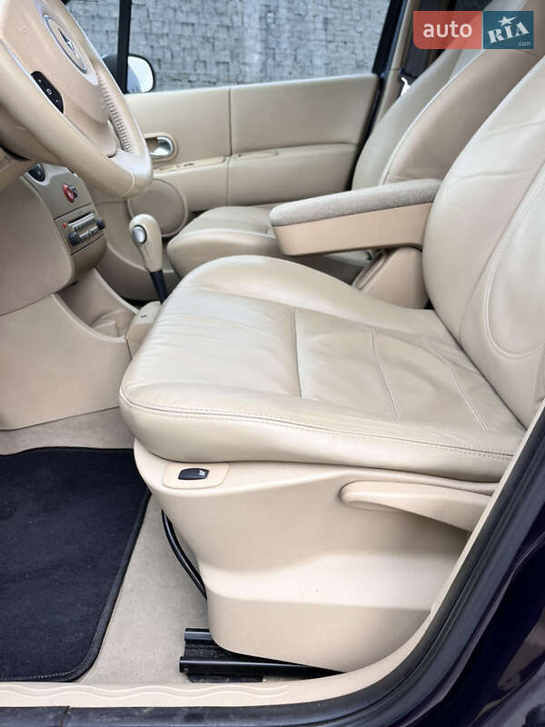 Хэтчбек Renault Modus 2006 в Луцке
