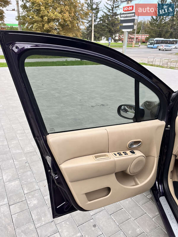 Хэтчбек Renault Modus 2006 в Луцке