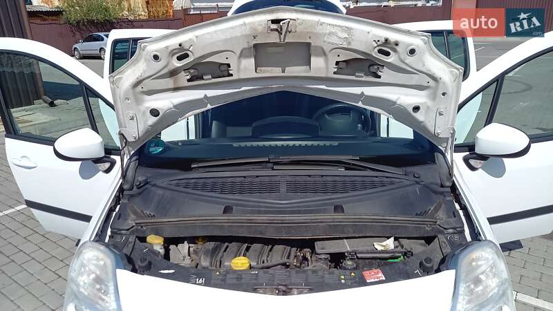 Хэтчбек Renault Modus 2012 в Черкассах