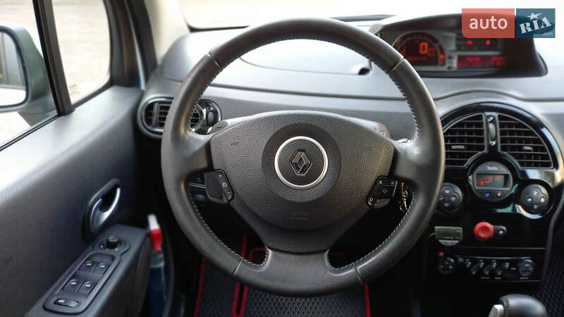 Хэтчбек Renault Modus 2012 в Черкассах