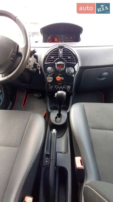 Хэтчбек Renault Modus 2012 в Черкассах
