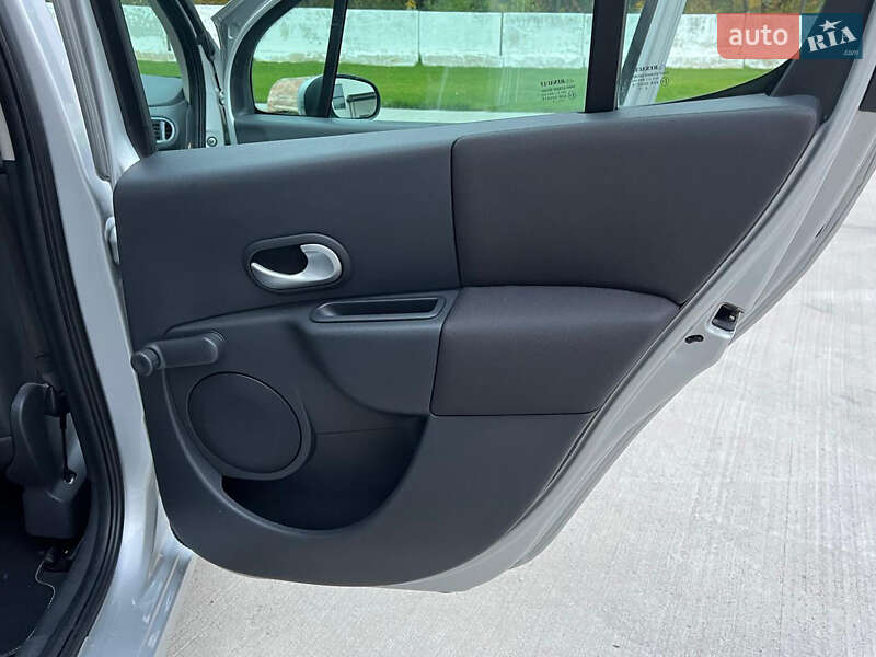 Хетчбек Renault Modus 2007 в Луцьку фото 75 Хетчбек Renault Modus 2007 в Луцьку