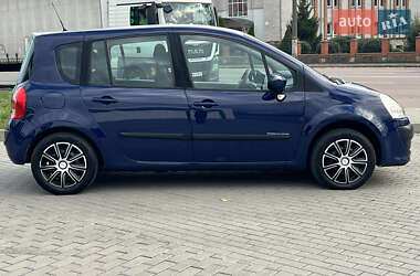 Хэтчбек Renault Modus 2010 в 