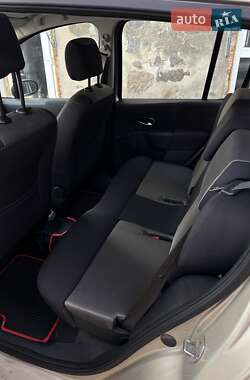 Хетчбек Renault Modus 2006 в  фото 12 Хетчбек Renault Modus 2006 в