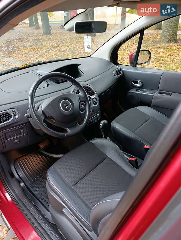 Хэтчбек Renault Modus 2009 в Полтаве фото 12 Хэтчбек Renault Modus 2009 в Полтаве