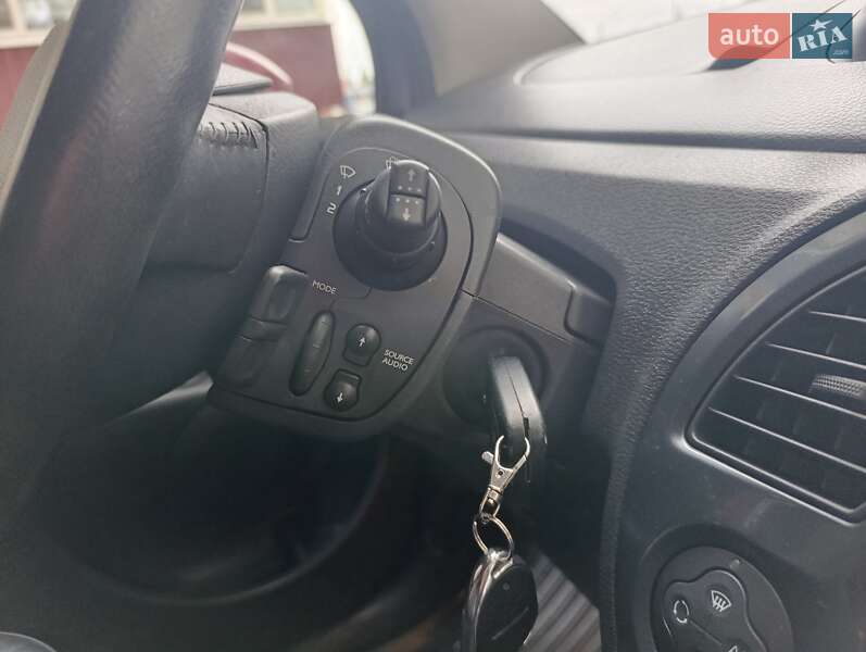 Хэтчбек Renault Modus 2009 в Полтаве фото 31 Хэтчбек Renault Modus 2009 в Полтаве