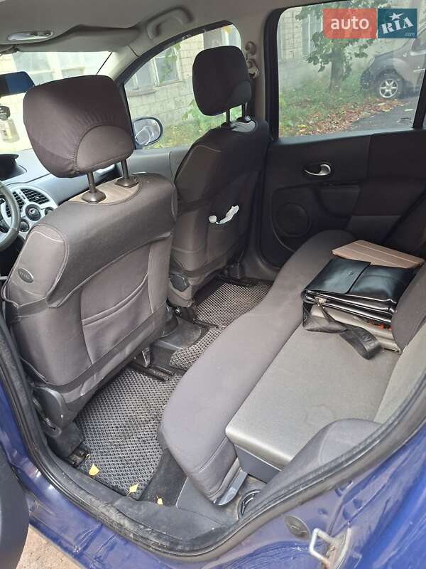 Хетчбек Renault Modus 2009 в Чернівцях фото 3 Хетчбек Renault Modus 2009 в Чернівцях