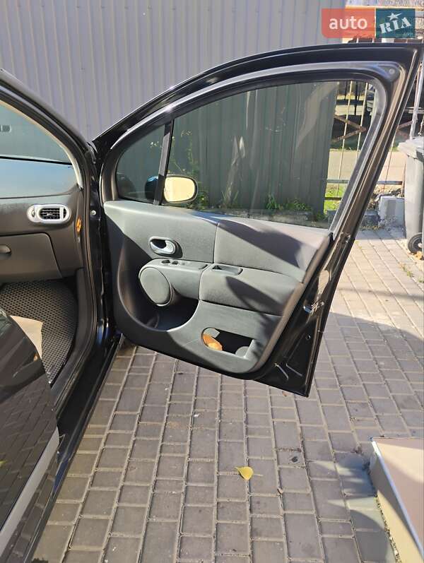 Хэтчбек Renault Modus 2006 в Одессе фото 6 Хэтчбек Renault Modus 2006 в Одессе