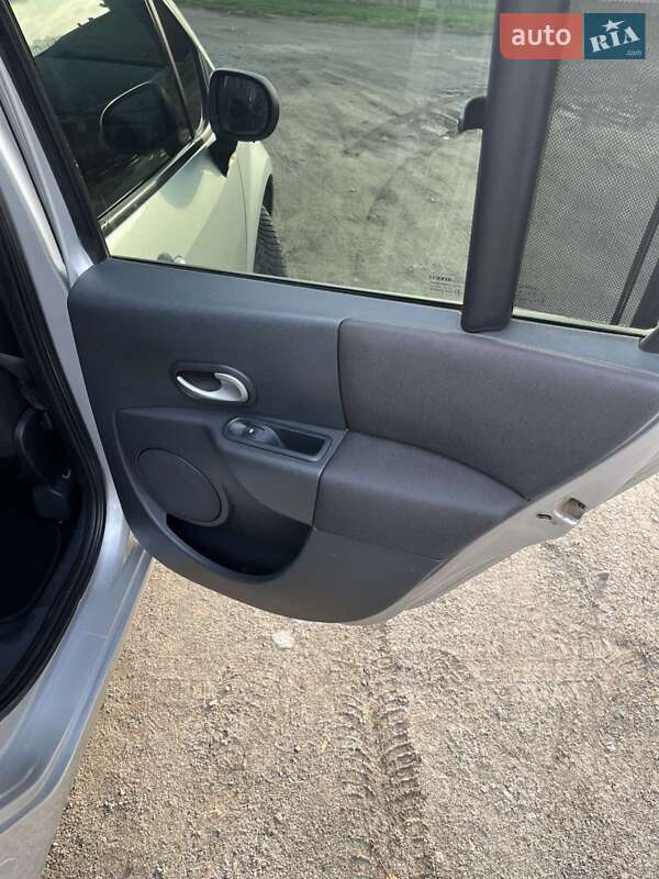 Хетчбек Renault Modus 2008 в Гайсину фото 5 Хетчбек Renault Modus 2008 в Гайсину