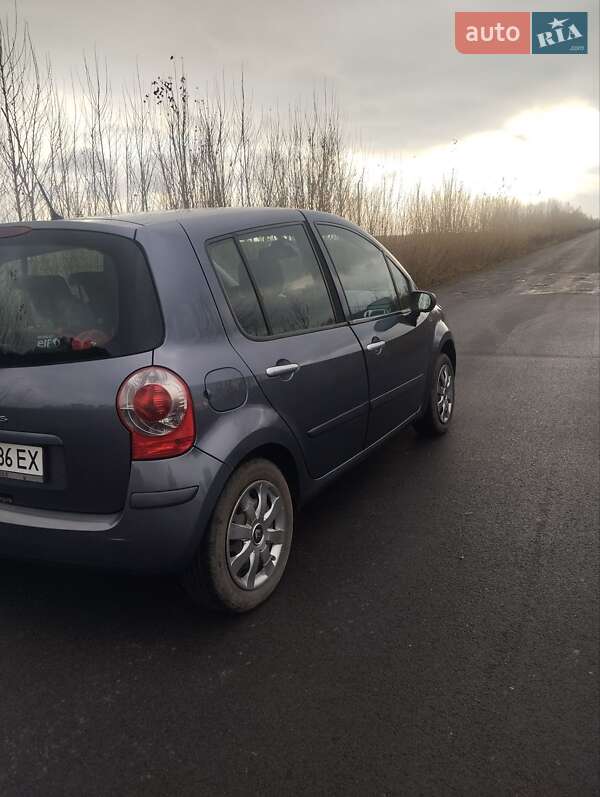 Хэтчбек Renault Modus 2007 в Киверцах