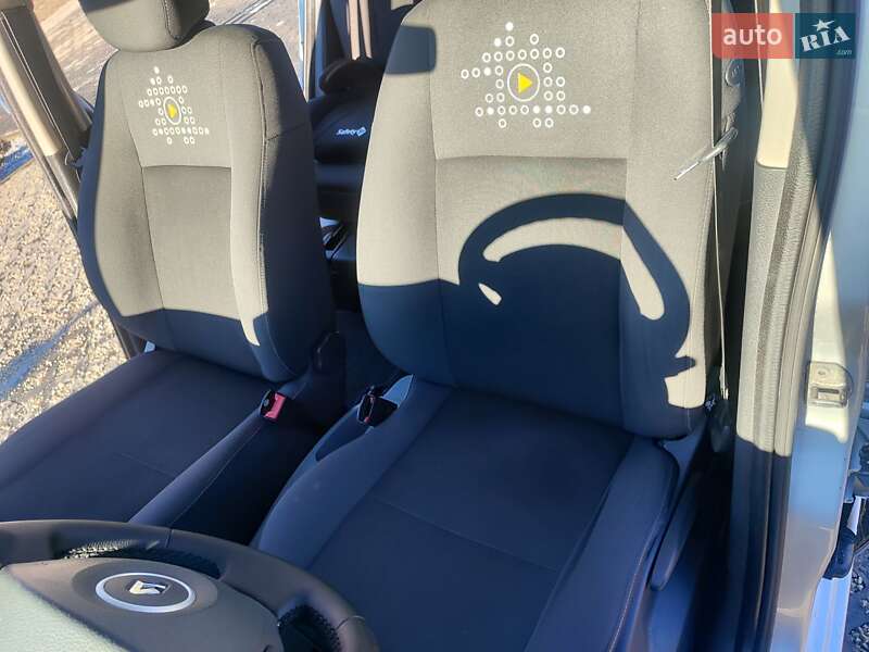 Хетчбек Renault Modus 2012 в Чернівцях фото 21 Хетчбек Renault Modus 2012 в Чернівцях
