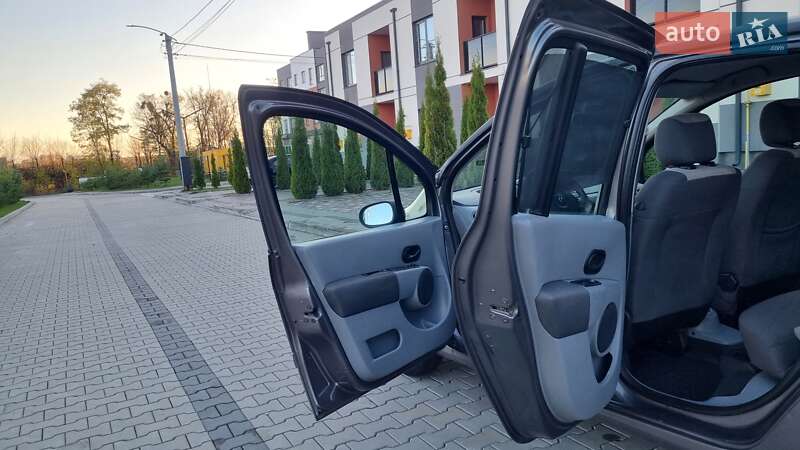 Хетчбек Renault Modus 2007 в Луцьку фото 30 Хетчбек Renault Modus 2007 в Луцьку