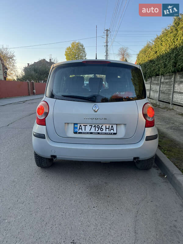 Хетчбек Renault Modus 2005 в Коломиї фото 2 Хетчбек Renault Modus 2005 в Коломиї