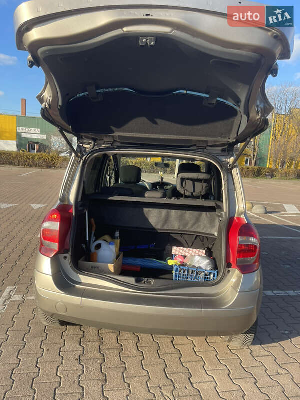 Хетчбек Renault Modus 2009 в Житомирі