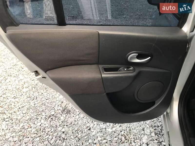 Хетчбек Renault Modus 2009 в Львові