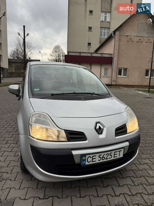 Хетчбек Renault Modus 2008 в Чернівцях