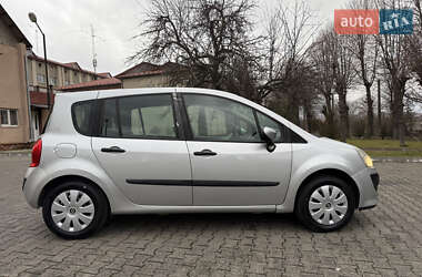 Хетчбек Renault Modus 2008 в Чернівцях