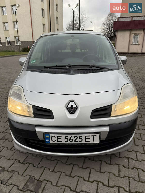 Хетчбек Renault Modus 2008 в Чернівцях