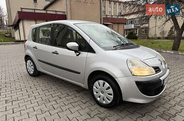 Хетчбек Renault Modus 2008 в Чернівцях