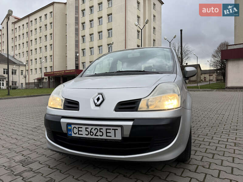 Хетчбек Renault Modus 2008 в Чернівцях