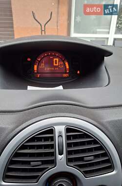 Хэтчбек Renault Modus 2009 в Черновцах