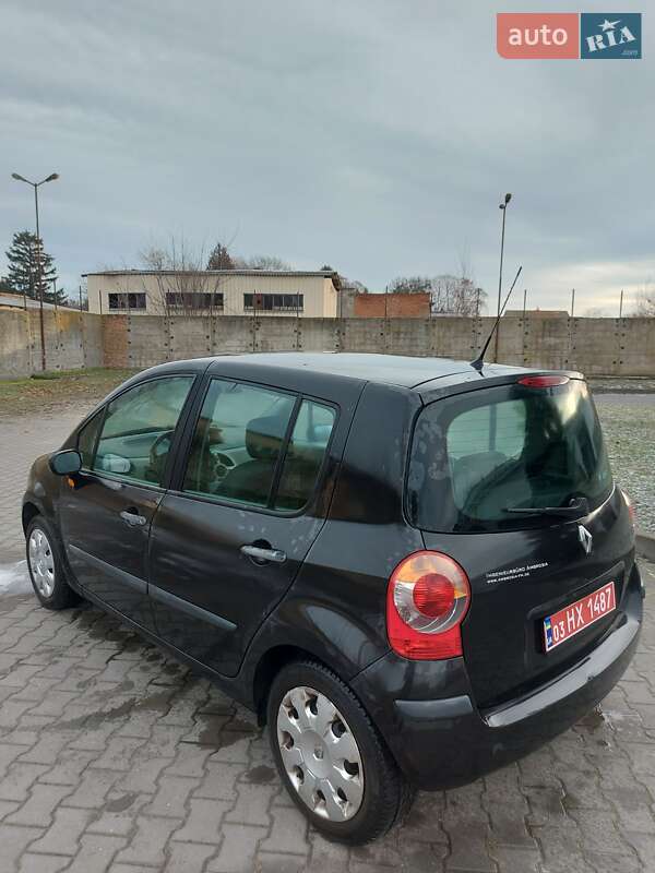 Хетчбек Renault Modus 2004 в Львові