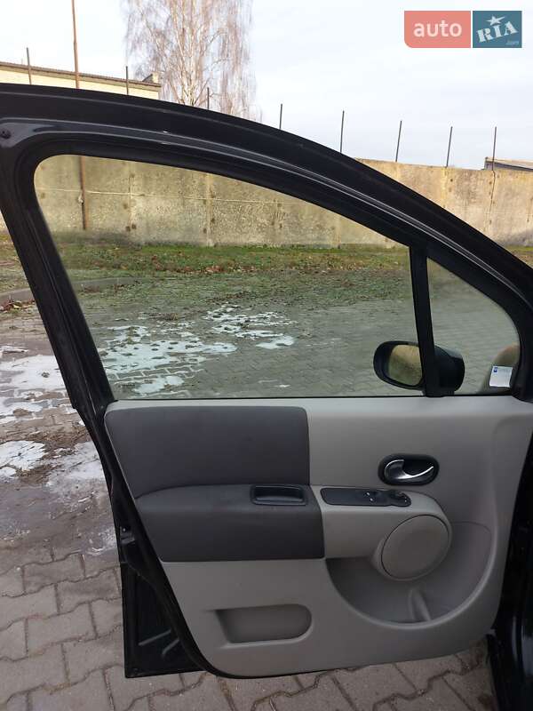 Хетчбек Renault Modus 2004 в Львові