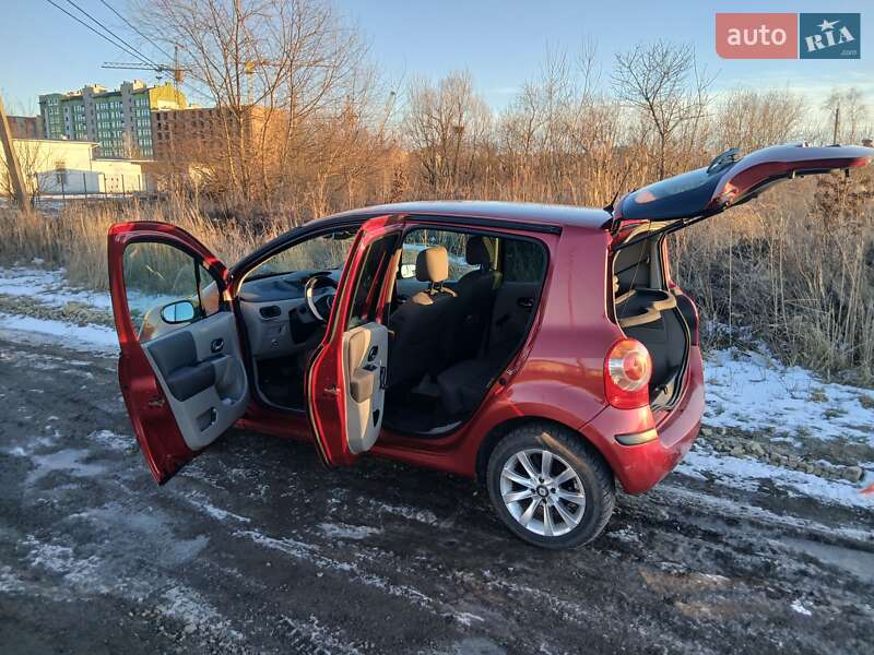 Хэтчбек Renault Modus 2006 в Калуше