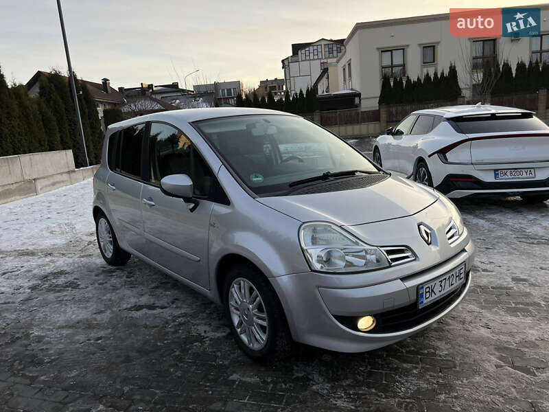 Хэтчбек Renault Modus 2008 в Ровно фото 2 Хэтчбек Renault Modus 2008 в Ровно