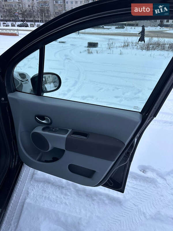 Хэтчбек Renault Modus 2008 в Сумах