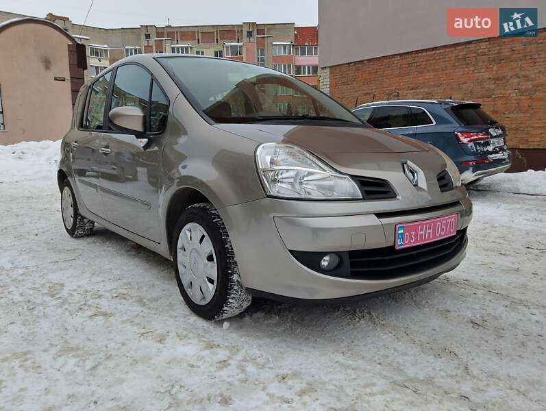 Хэтчбек Renault Modus 2012 в Ровно фото Хэтчбек Renault Modus 2012 в Ровно