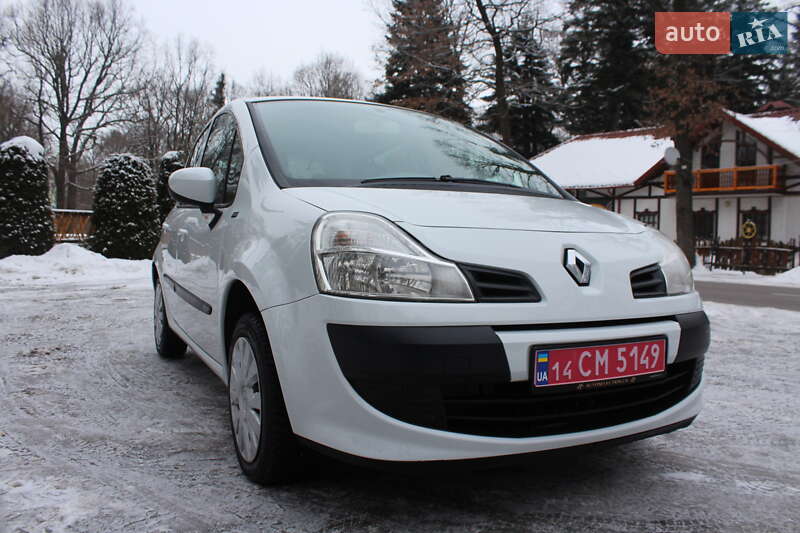 Хетчбек Renault Modus 2012 в Трускавці фото 45 Хетчбек Renault Modus 2012 в Трускавці