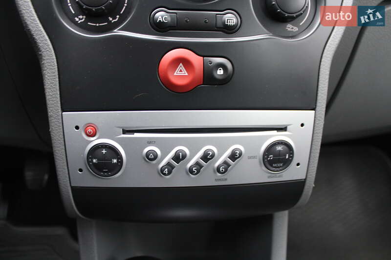 Хетчбек Renault Modus 2012 в Трускавці фото 62 Хетчбек Renault Modus 2012 в Трускавці