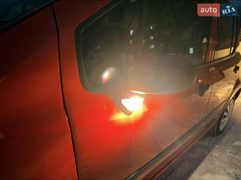 Хетчбек Renault Modus 2007 в Бердичеві