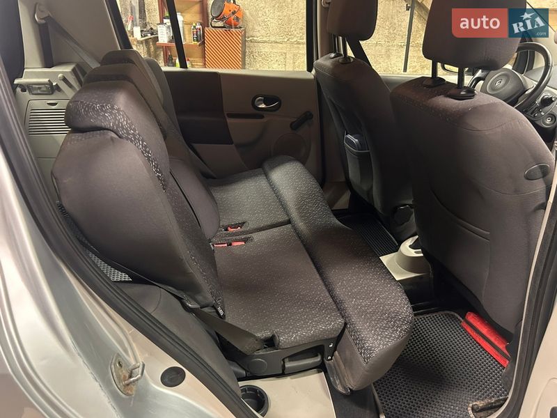 Хэтчбек Renault Modus 2006 в Луцке