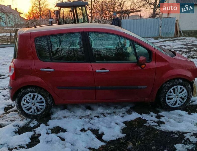 Хетчбек Renault Modus 2005 в Сторожинці