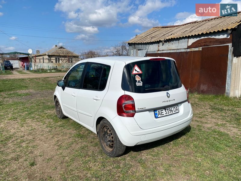 Хэтчбек Renault Modus 2011 в Кривом Роге