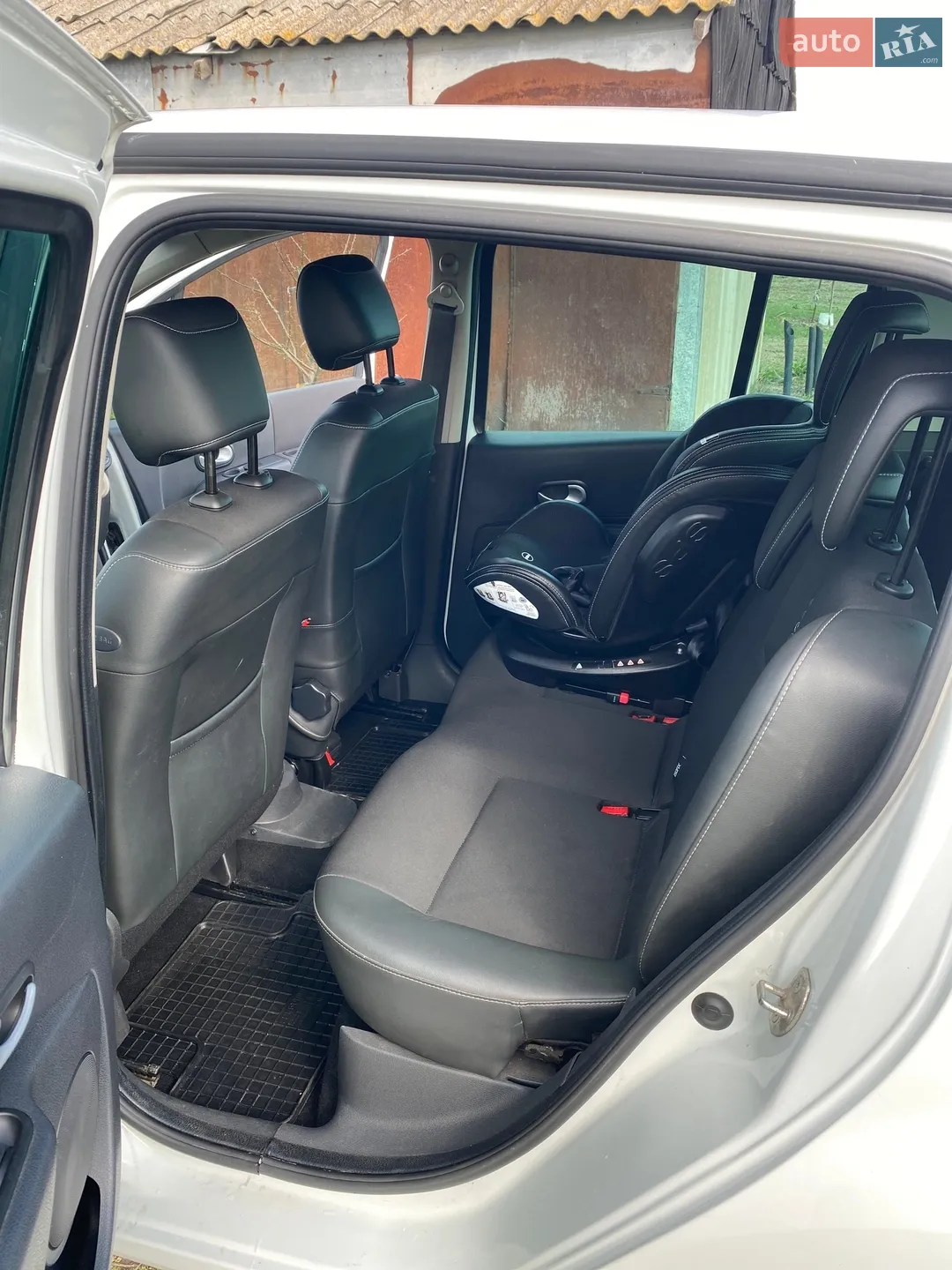 2011 Renault Modus - мініатюра 9
