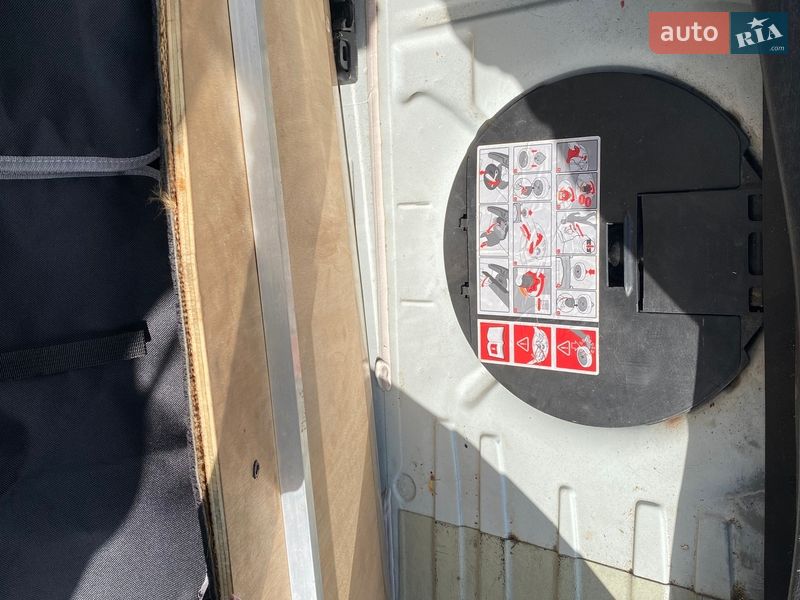 Хэтчбек Renault Modus 2011 в Кривом Роге