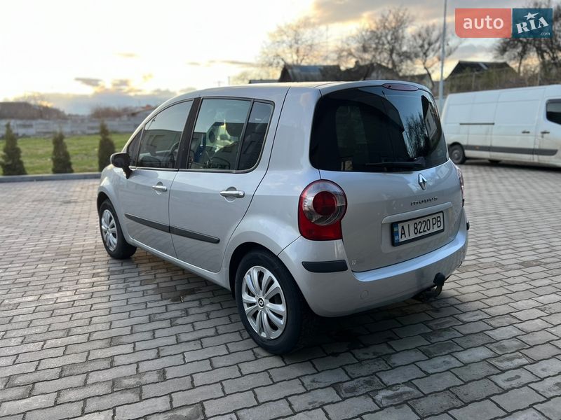 Хэтчбек Renault Modus 2006 в Малине