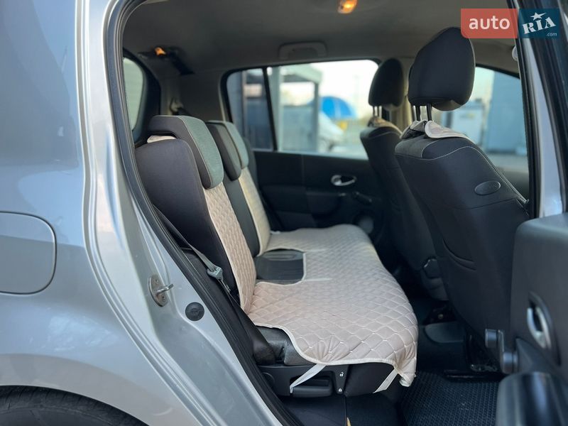 Хэтчбек Renault Modus 2006 в Малине