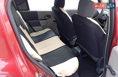 Хетчбек Renault Modus 2006 в Черкасах