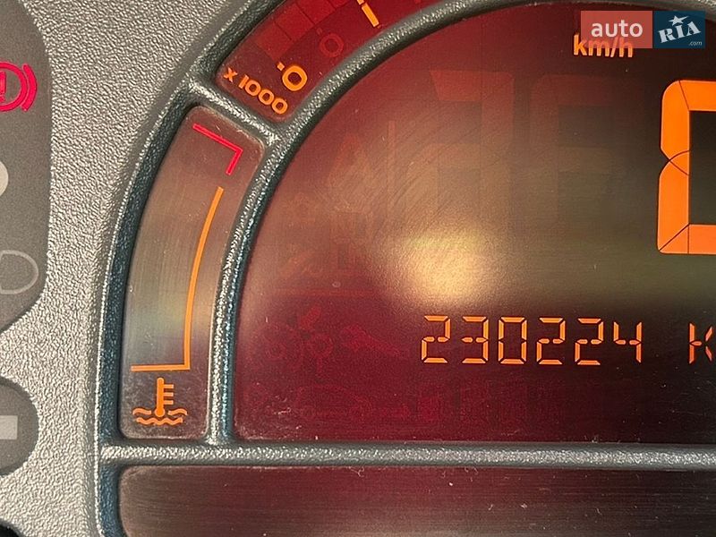 Хетчбек Renault Modus 2007 в Стебнику