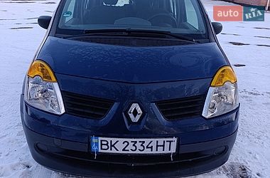 Хетчбек Renault Modus 2004 в Млиніві