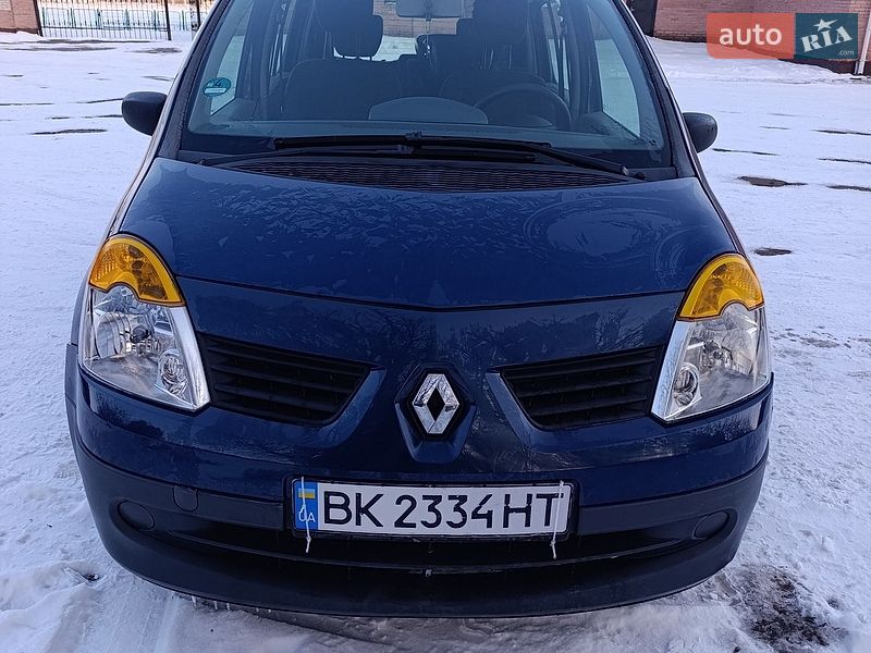 Хетчбек Renault Modus 2004 в Млиніві