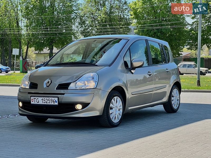 Хэтчбек Renault Modus 2012 в Житомире