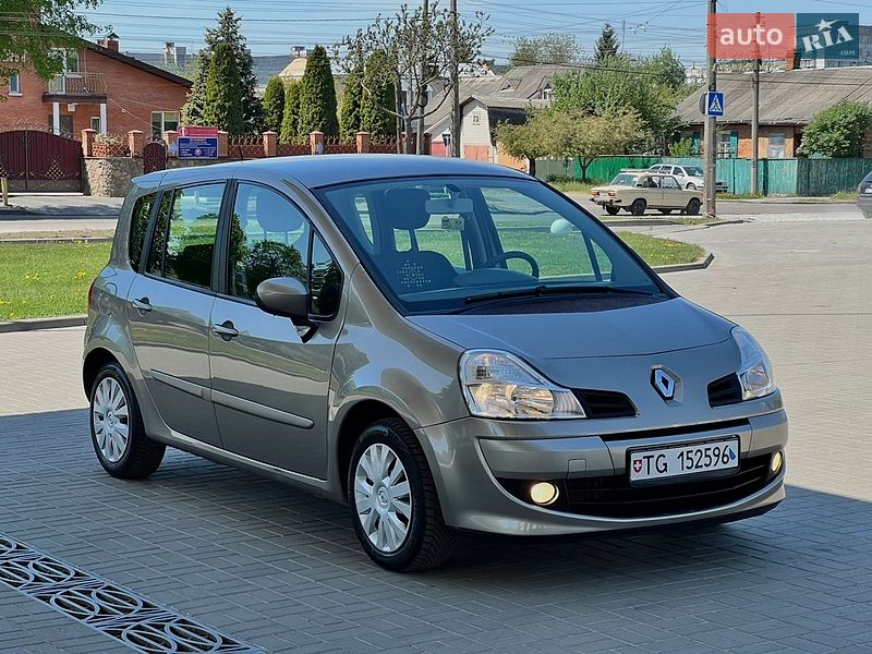 Хэтчбек Renault Modus 2012 в Житомире